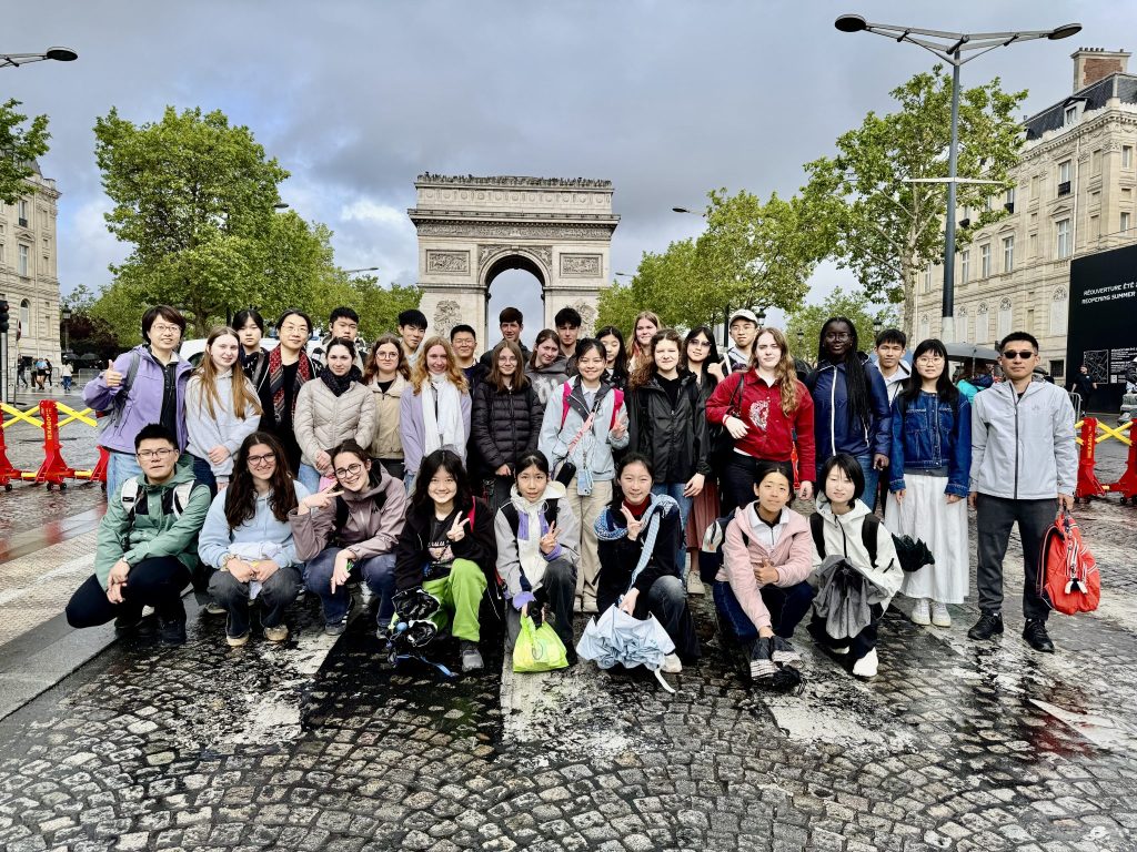 Groupe d'étudiants à Paris